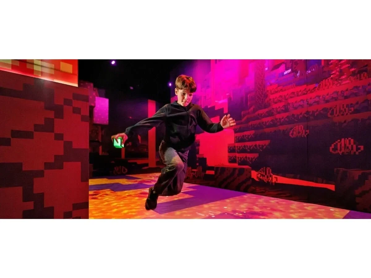 《我的世界：村庄救援体验》（Minecraft Experience: Village Rescue）将于 11 月 13 日登陆美国梦购物中心 封面 1